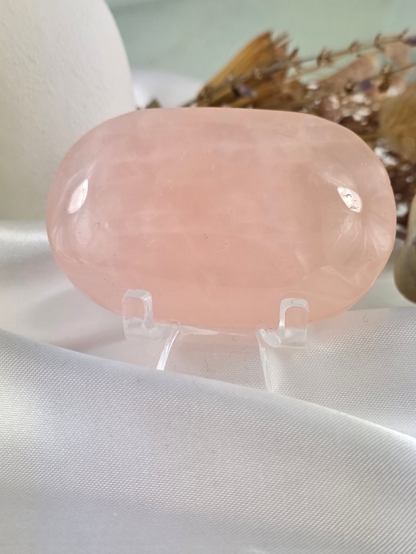 Rose Quartz Palm Stone #L3 – Self Love and Heart Healing