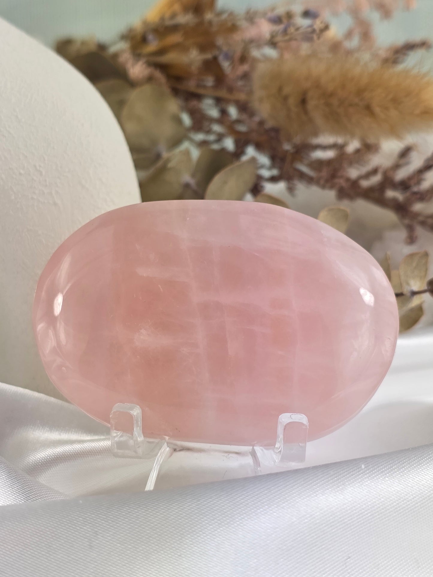 Rose Quartz Palm Stone #L5 – Self Love and Heart Healing