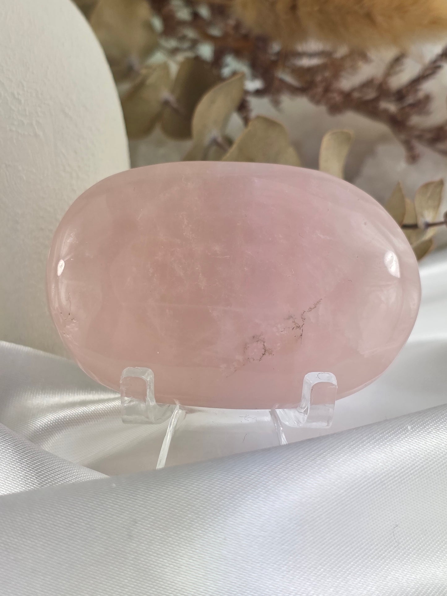 Rose Quartz Palm Stone #L9 – Self Love and Heart Healing