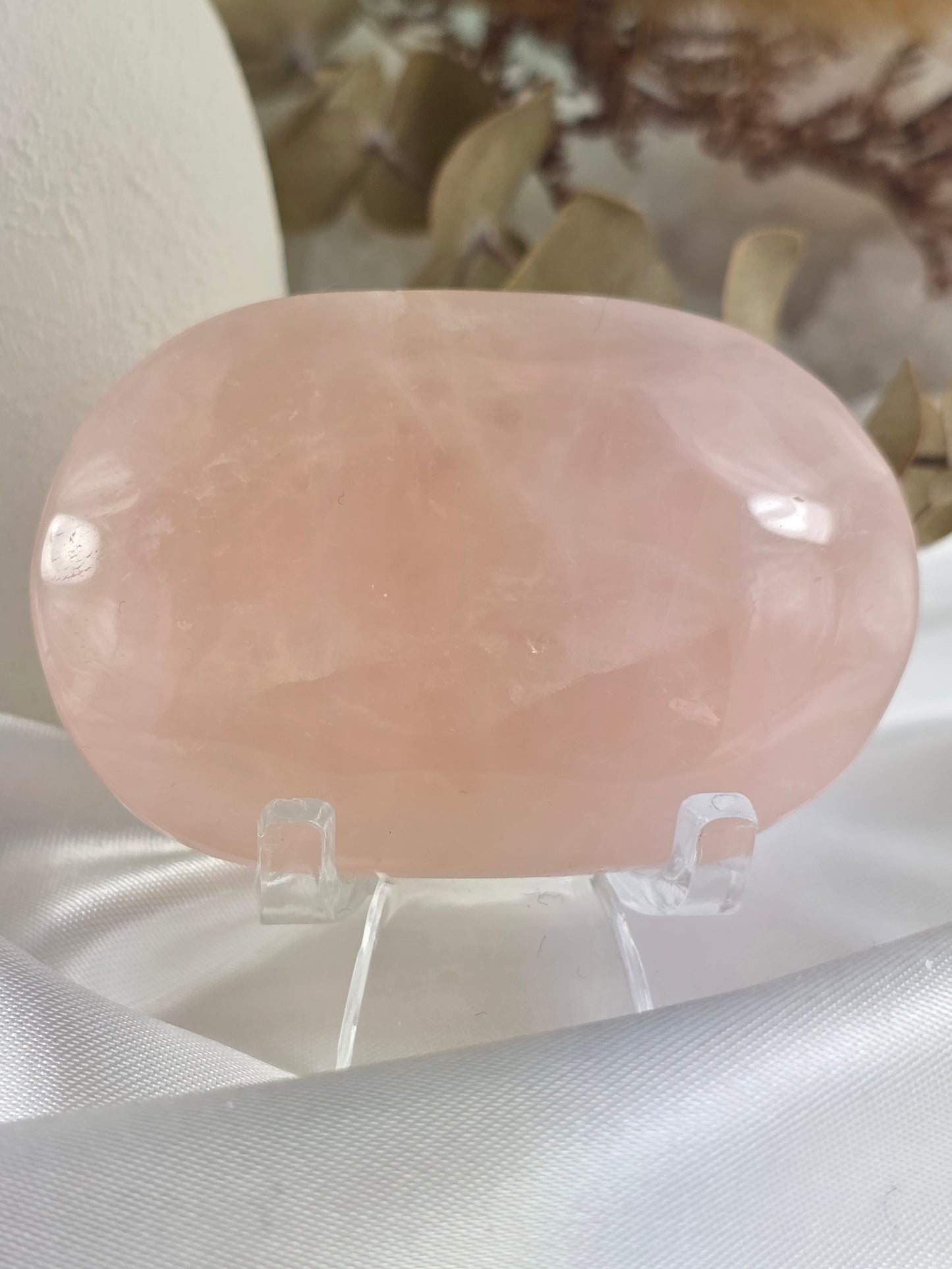 Rose Quartz Palm Stone #L8 – Self Love and Heart Healing