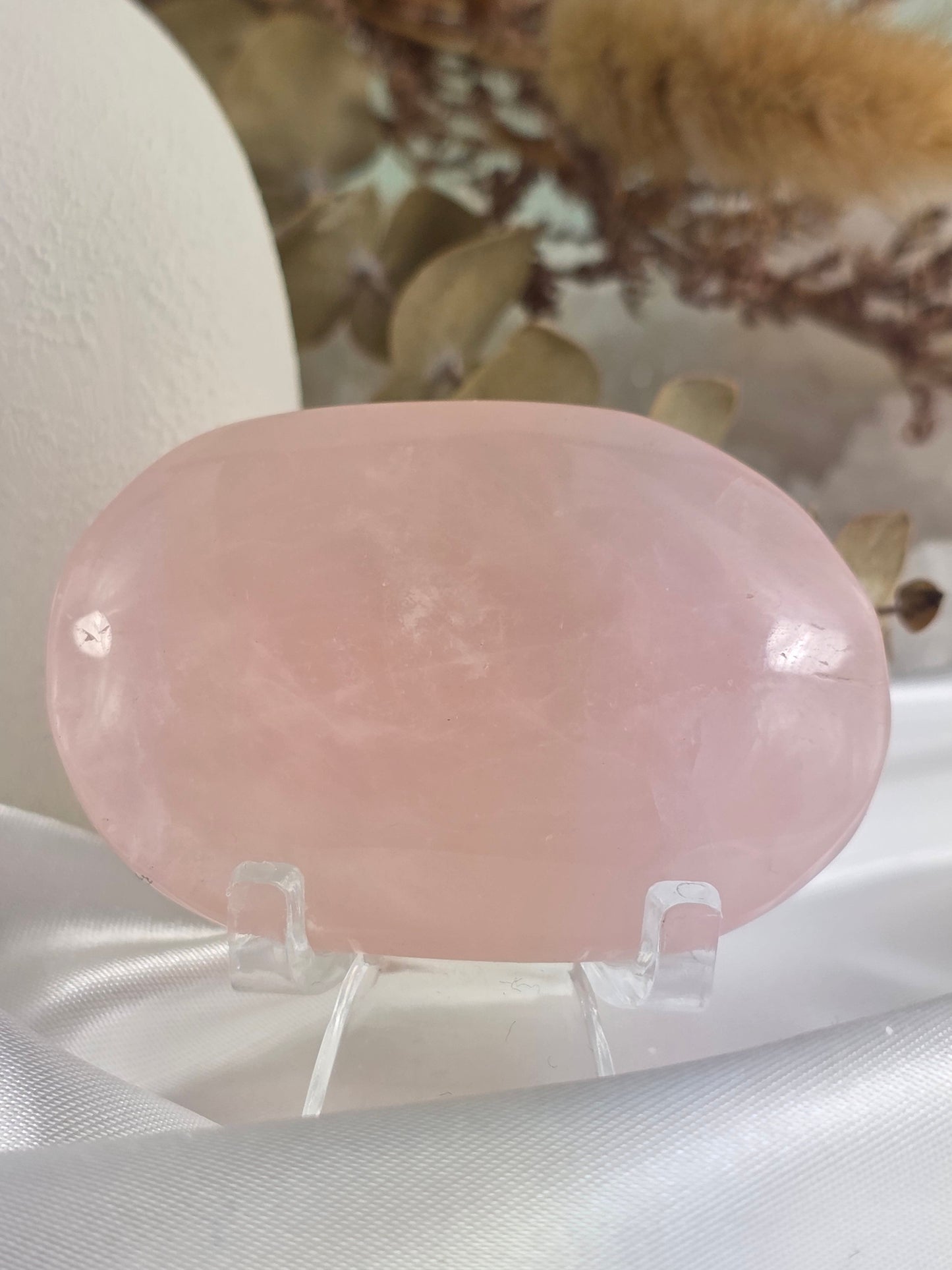 Rose Quartz Palm Stone #M10 – Self Love and Heart Healing
