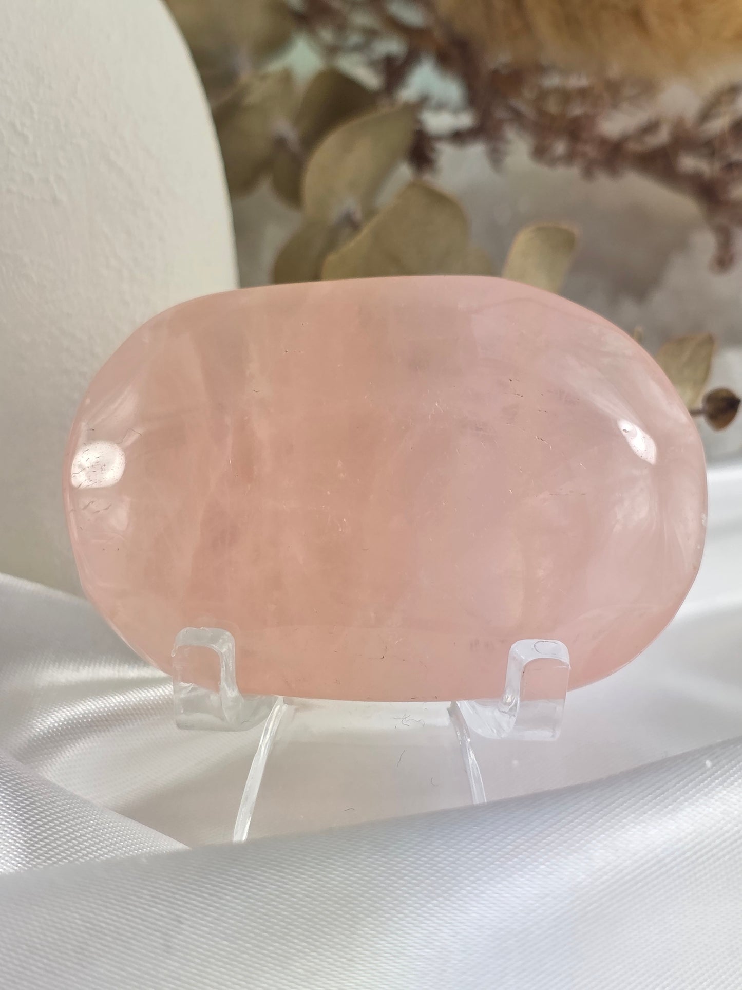 Rose Quartz Palm Stone #M3 – Self Love and Heart Healing