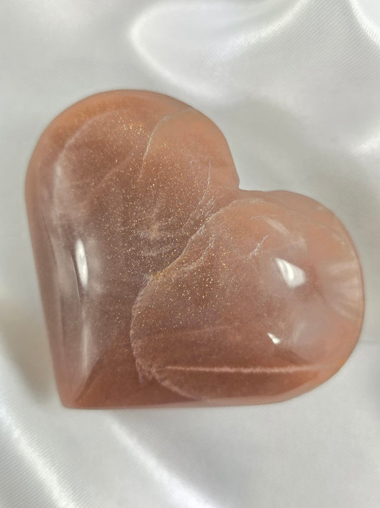 Peach Moonstone Heart #P7 – Emotional Balance and Inner Strength