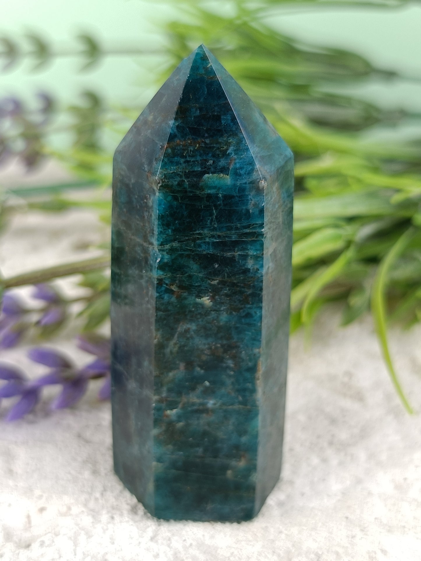 Blue Apatite Point #64 – Clarity, Motivation and Inspired Expression