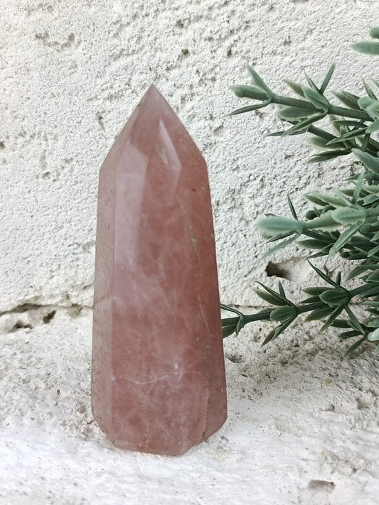 Strawberry Quartz Point #92 – Love, Joy and Heart Expansion