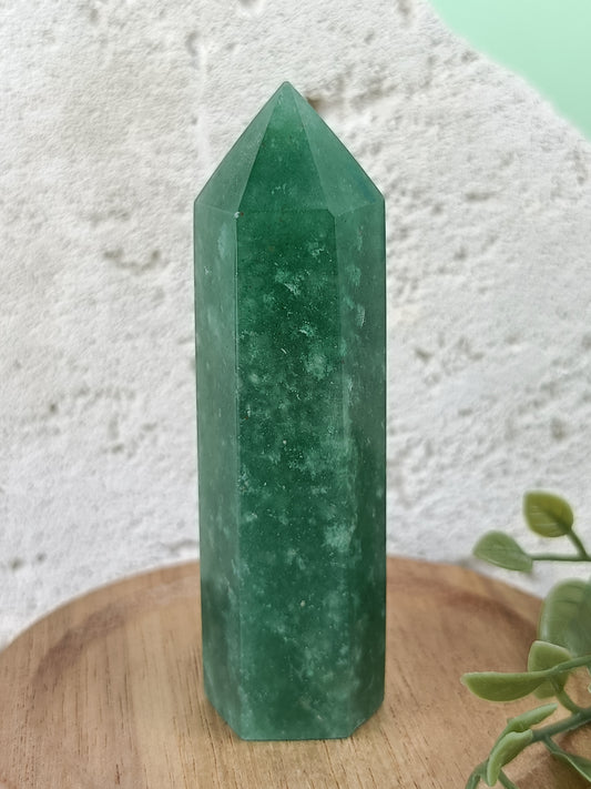 Green Aventurine Point #108 – Growth, Abundance and Fresh Energy