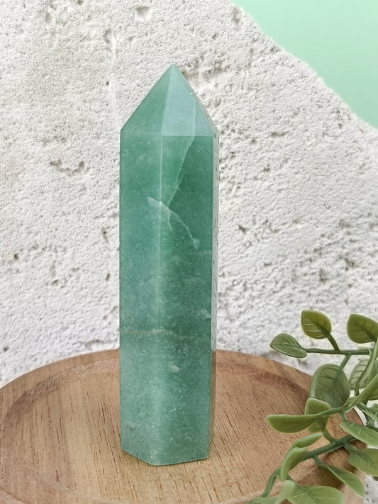 Green Aventurine Point #111 – Growth, Abundance and Fresh Energy