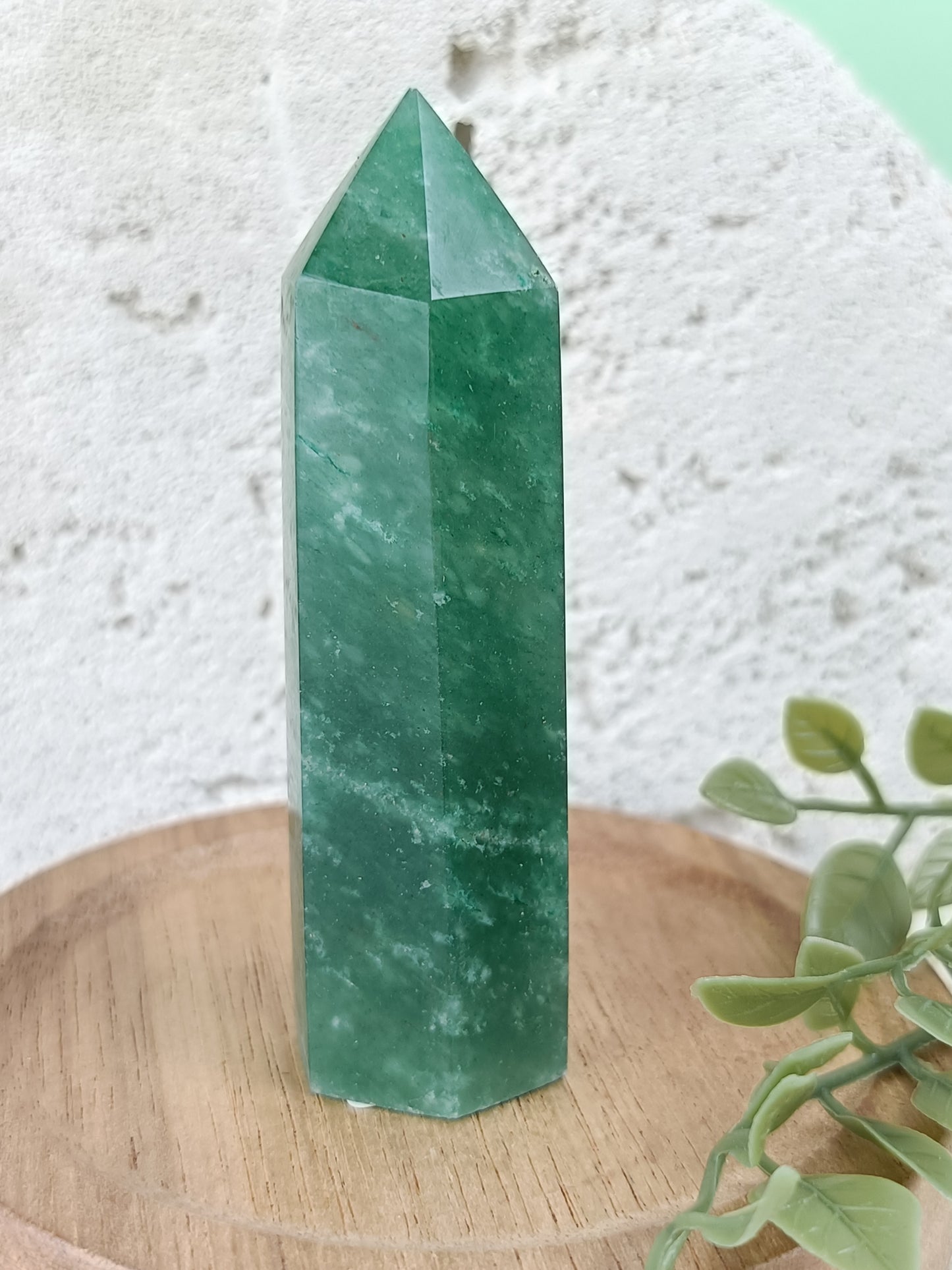 Green Aventurine Point #112 – Growth, Abundance and Fresh Energy
