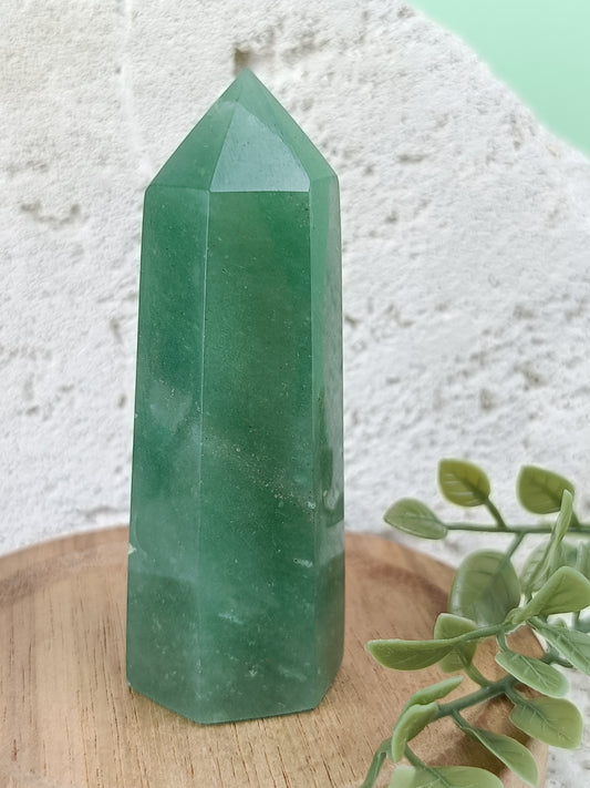 Green Aventurine Point #113 – Growth, Abundance and Fresh Energy