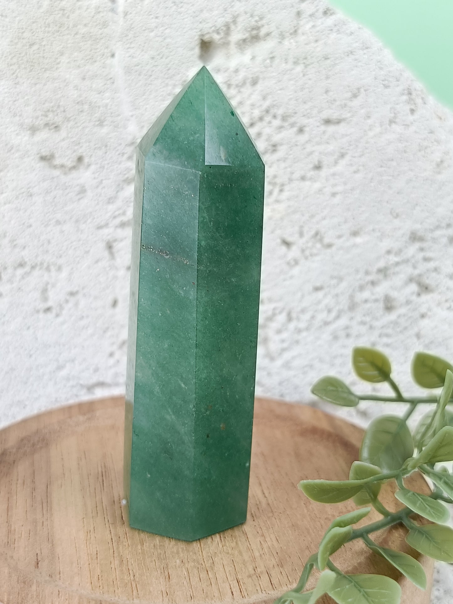 Green Aventurine Point #114 – Growth, Abundance and Fresh Energy