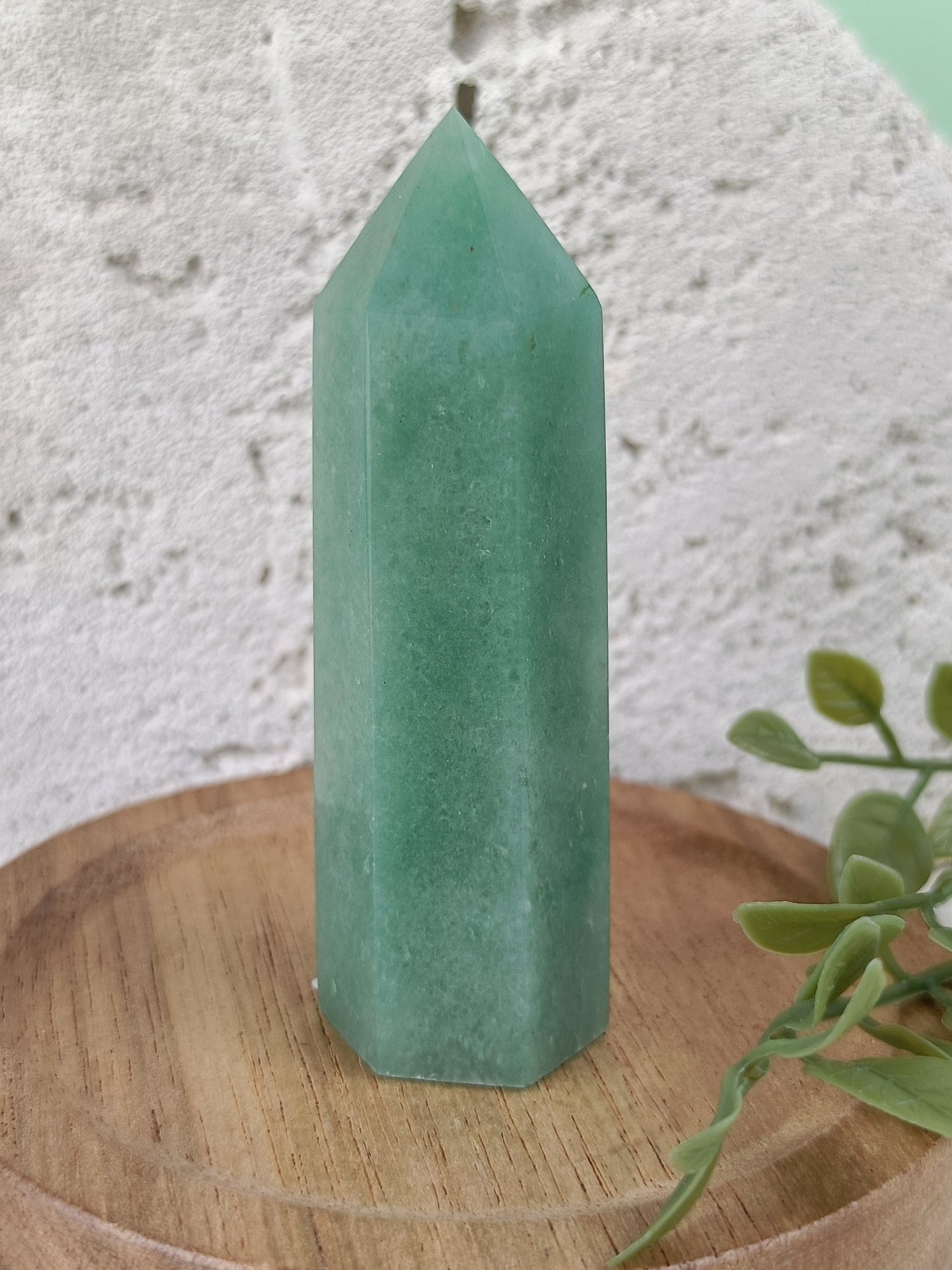 Green Aventurine Point #118 – Growth, Abundance and Fresh Energy