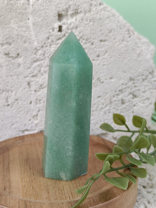 Green Aventurine Point #118 – Growth, Abundance and Fresh Energy