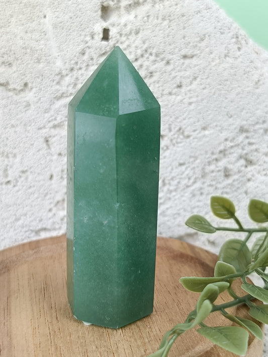 Green Aventurine Point #122 – Growth, Abundance and Fresh Energy