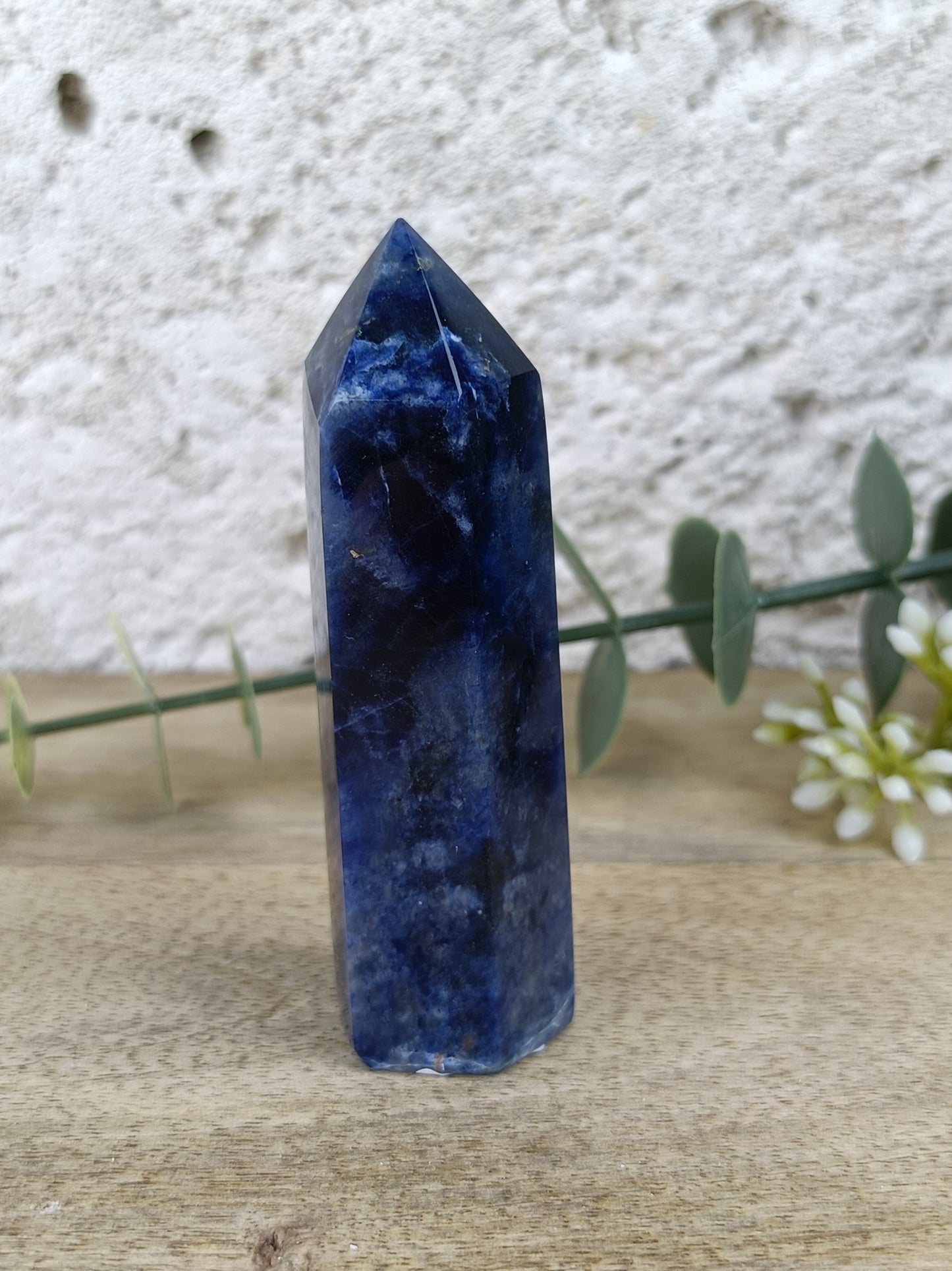 Sodalite Point #133 – Truth, Mental Clarity and Inner Peace