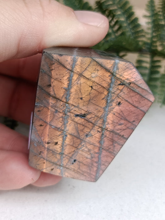 Labradorite Free Form #212 – Intuition, Transformation and Inner Magic