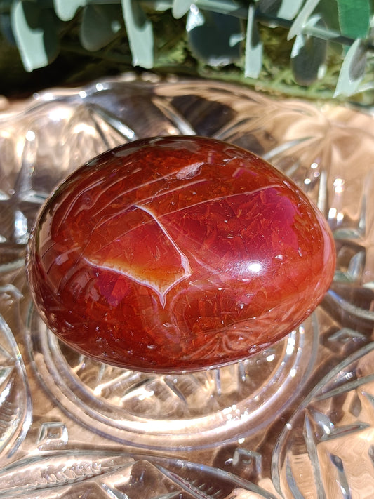 Carnelian Palm Stone #224 – Confidence, Creativity and Life Force
