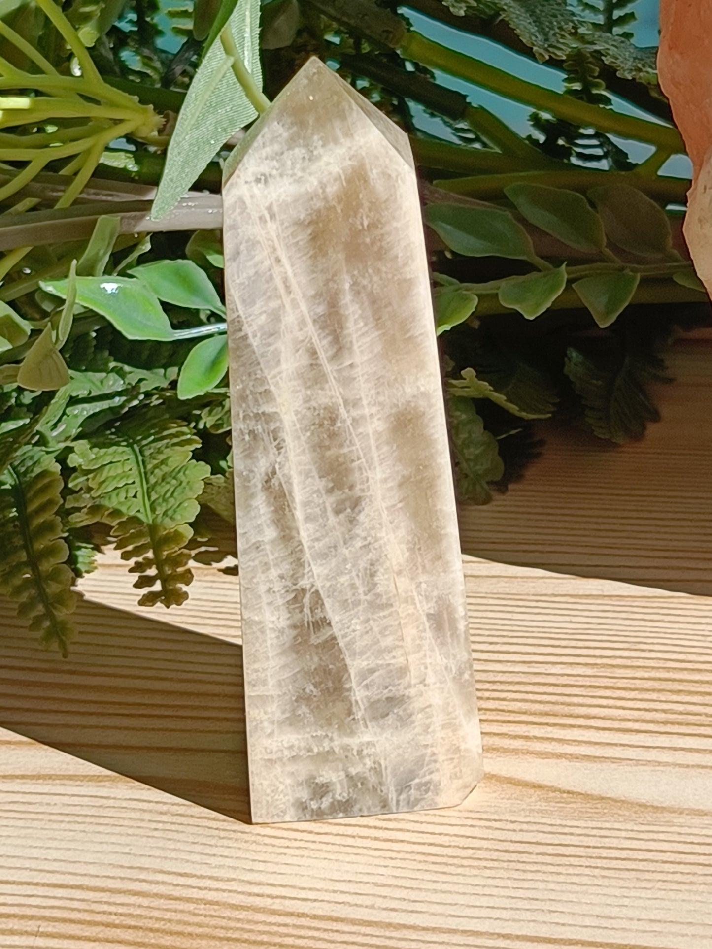 Moonstone Point #K1 – Intuition, Divine Feminine Energy and Emotional Balance