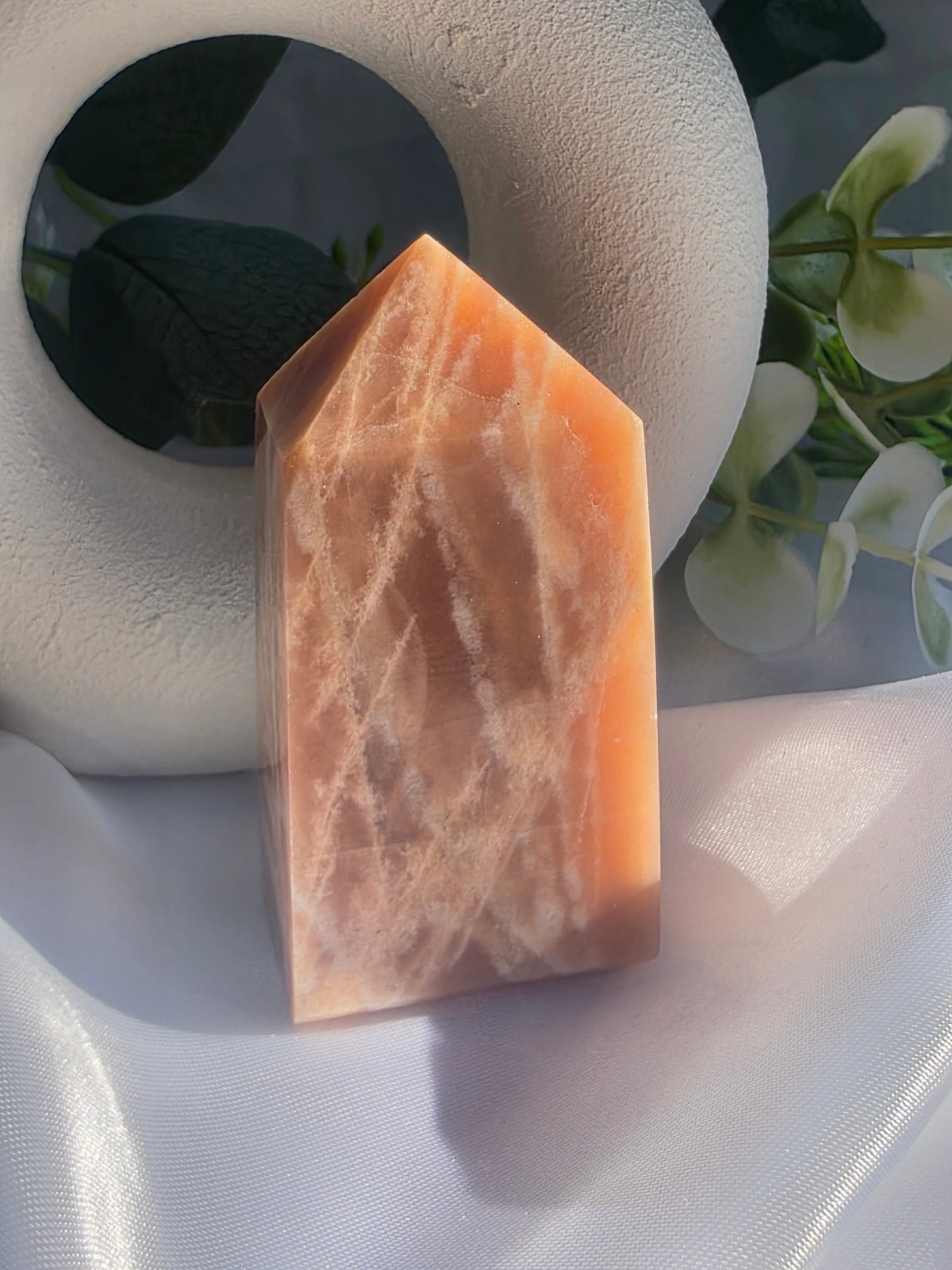Sunstone Tower #J3 – Confidence Crystal for Joy, Motivation & Personal Power | Solar Plexus Chakra Stone