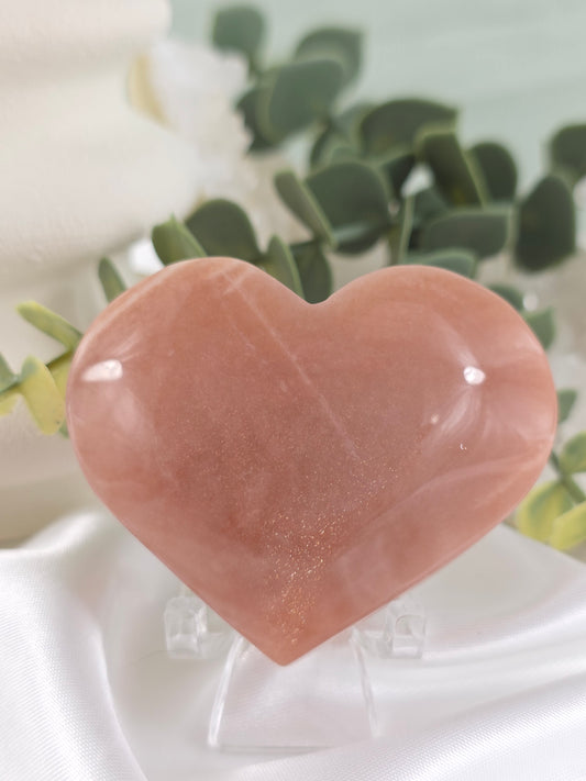 Sunstone Heart #Q2 – Crystal for Confidence, Joy & Personal Power | Solar Plexus Chakra Stone for Positivity & Self-Worth