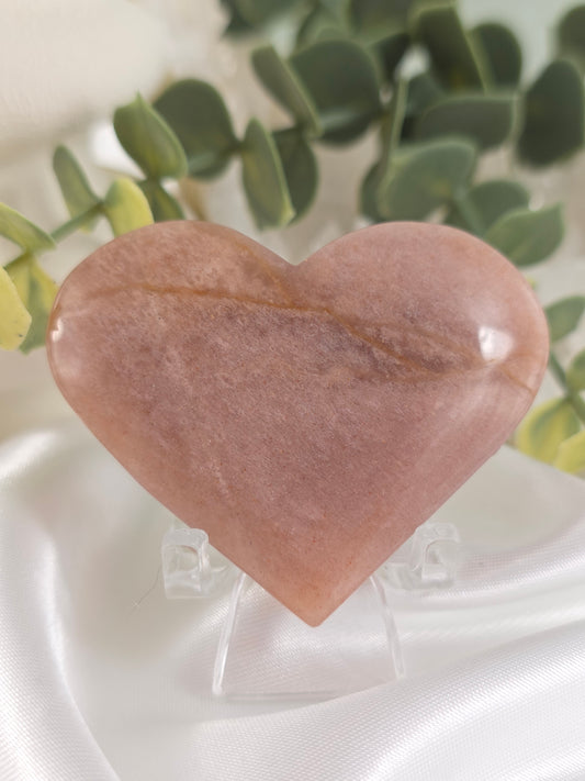 Sunstone Heart #Q5 – Crystal for Confidence, Joy & Personal Power | Solar Plexus Chakra Stone for Positivity & Self-Worth