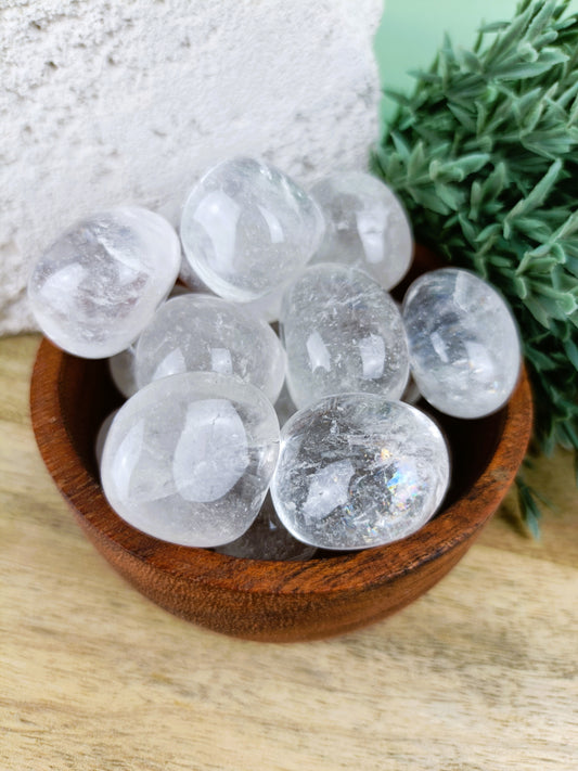 Clear Quartz Tumbles – Clarity, Healing and Energy Amplification