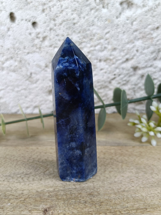 Sodalite Point #133 – Truth, Mental Clarity and Inner Peace