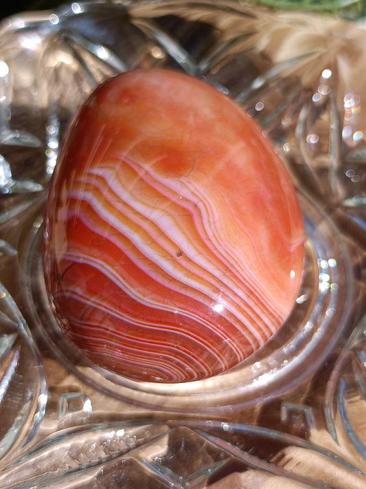 Carnelian Palm Stone #225 – Confidence, Creativity and Life Force