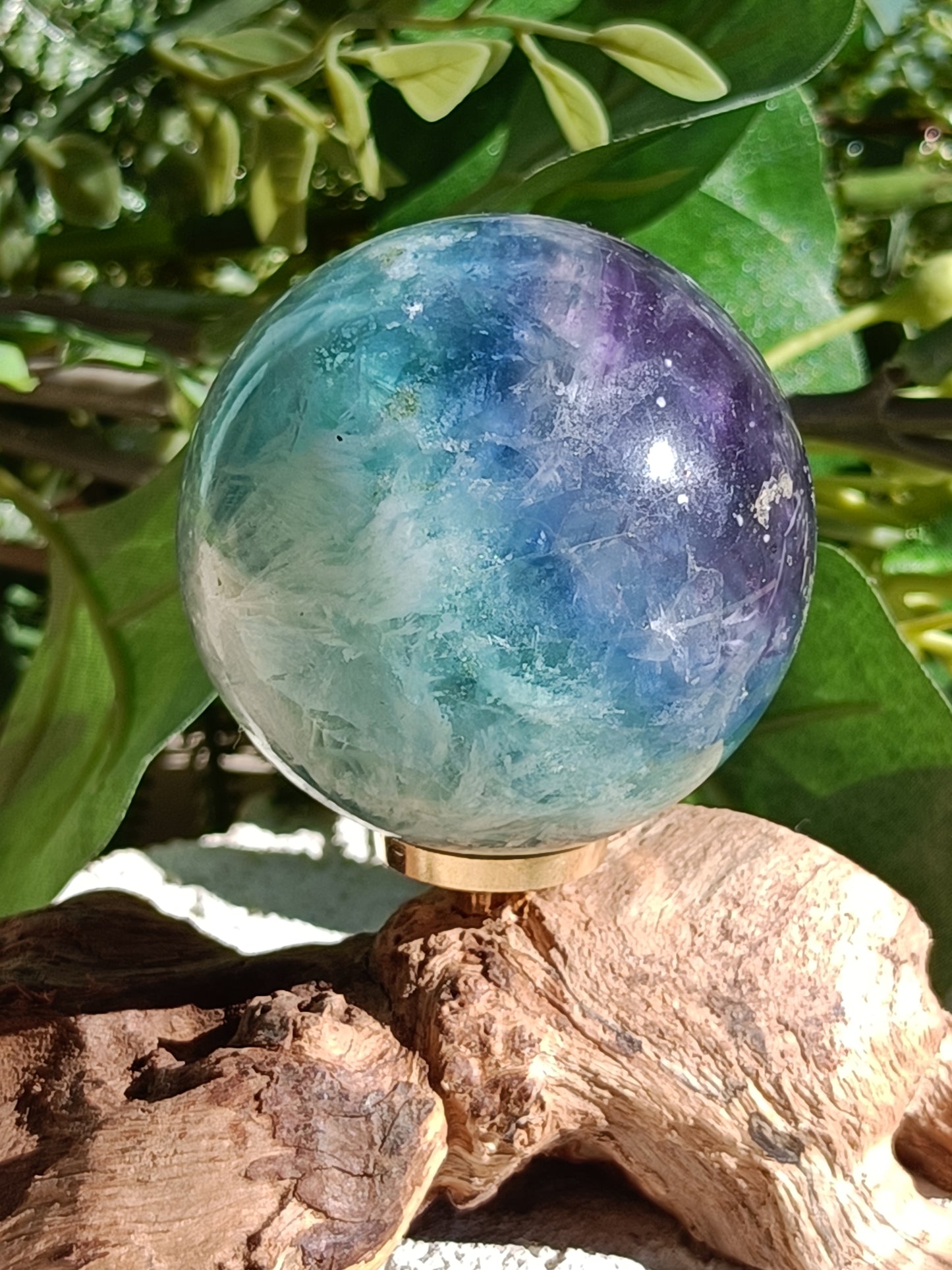 Feather Fluorite Sphere #B10 – Crystal for Clarity, Focus & Energetic Flow | Third Eye & Crown Chakra Stone