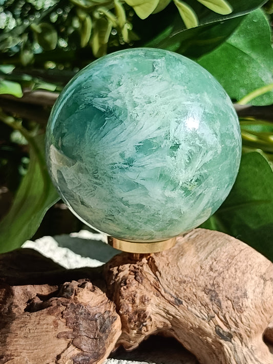 Feather Fluorite Sphere #C2 – Crystal for Clarity, Focus & Energetic Flow | Third Eye & Crown Chakra Stone