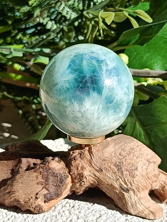 Feather Fluorite Sphere #C4 – Crystal for Clarity, Focus & Energetic Flow | Third Eye & Crown Chakra Stone