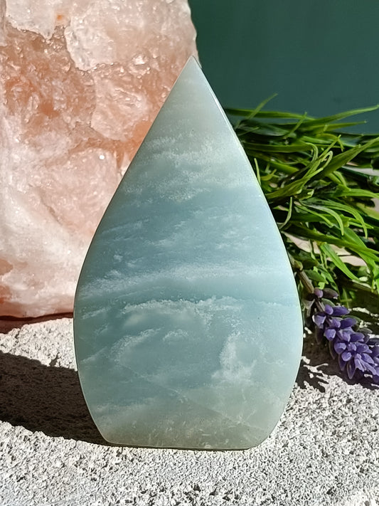 Caribbean Calcite Arrow Head #H5  – Calming Crystal for Intuition, Dreams & Emotional Healing | Third Eye & Crown Chakra Stone