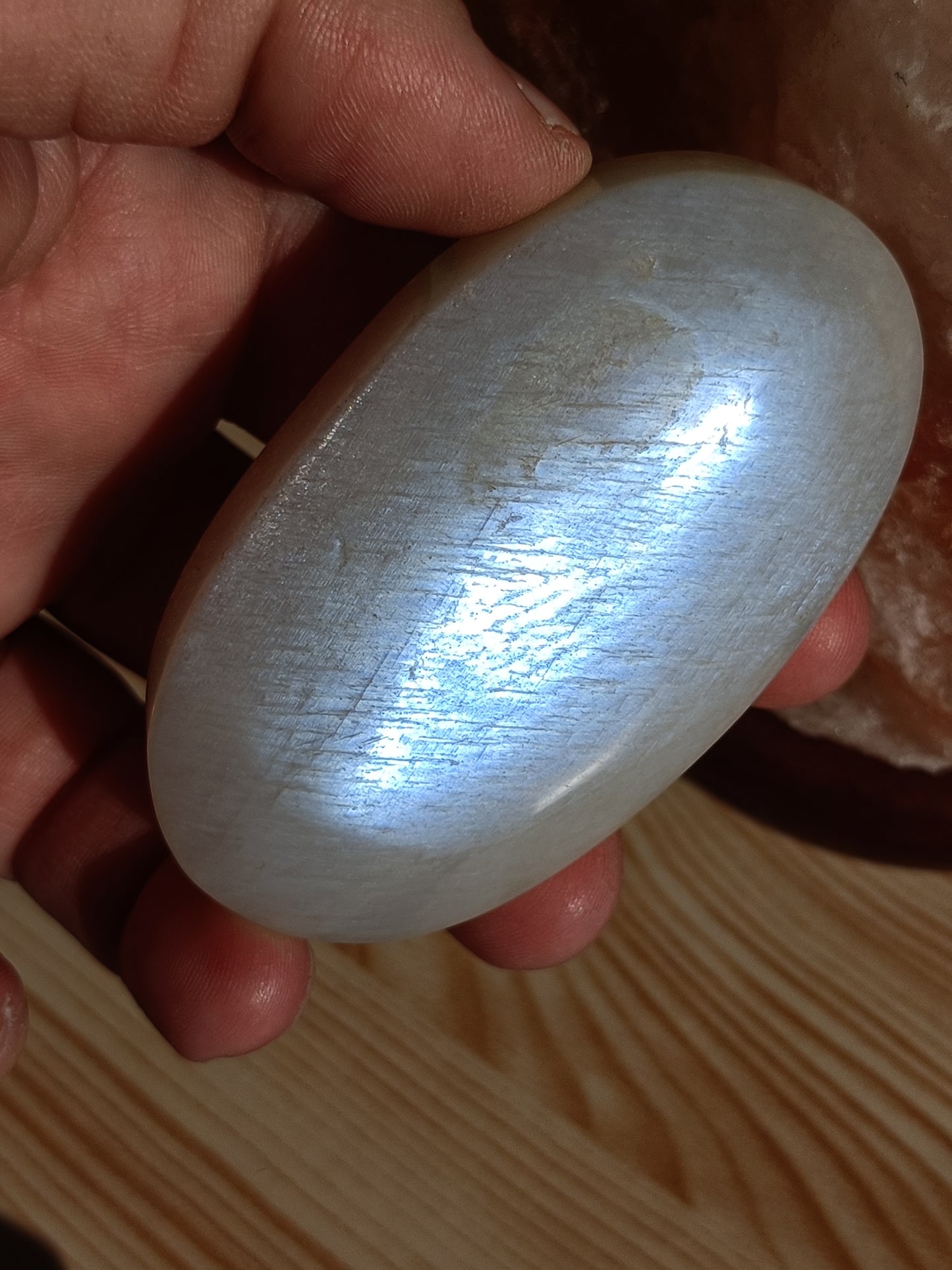 Moonstone Palm Stone #C10 – Intuition, Feminine Energy and New Beginnings