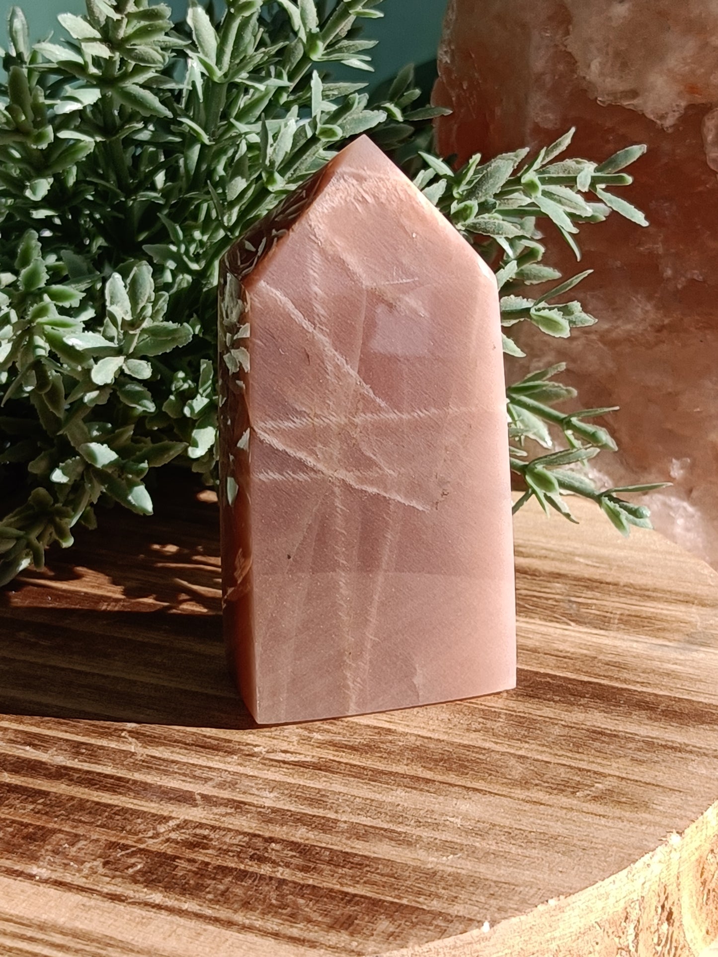 Sunstone Tower #H10 – Confidence Crystal for Joy, Motivation & Personal Power | Solar Plexus Chakra Stone